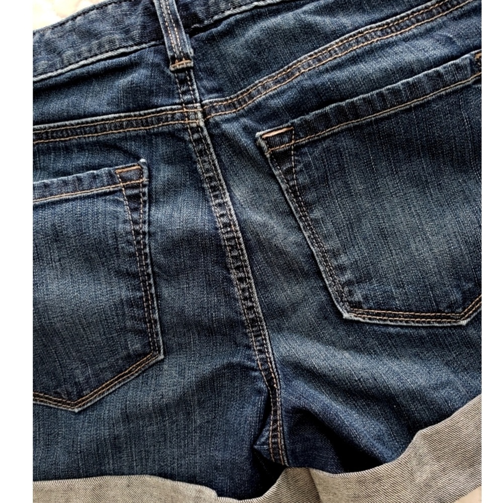 Ann Taylor LOFT blue denim cuffed shorts - Picture 6 of 6
